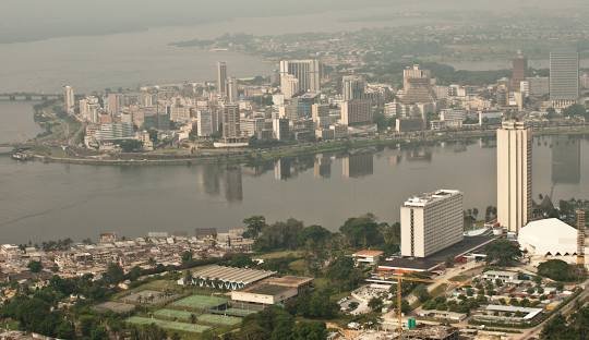 Marchés obligataires internationaux : La Côte d'Ivoire lève un montant de 2.6 milliards de dollars, à traver s deux obligations de 9 ans et 13 ans 1 ABIDJAN BON