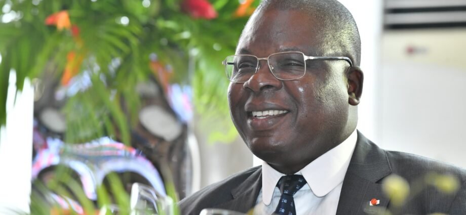 Carrière dans l’Administration Publique Routière : Amedé Kouakou déplore le manque d’enthousiasme des je unes ingénieurs 1 AMEDE 2