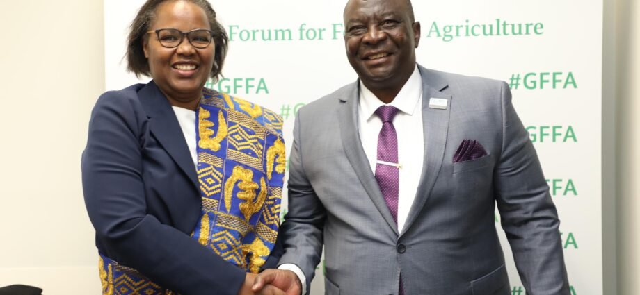 Mise en œuvre de la politique agricole, Adjoumani échange avec la Directrice du Fida 1 IMG 20240122 WA0000