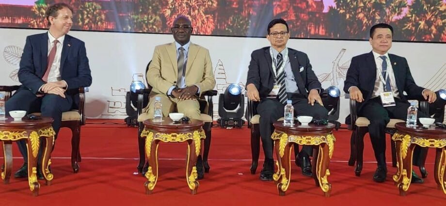 Conférence Mondiale du Cajou : Dr Adama Coulibaly conduit une importante délégation à SIEM REAP, au Cambodge 1 ADAMA CAJOU
