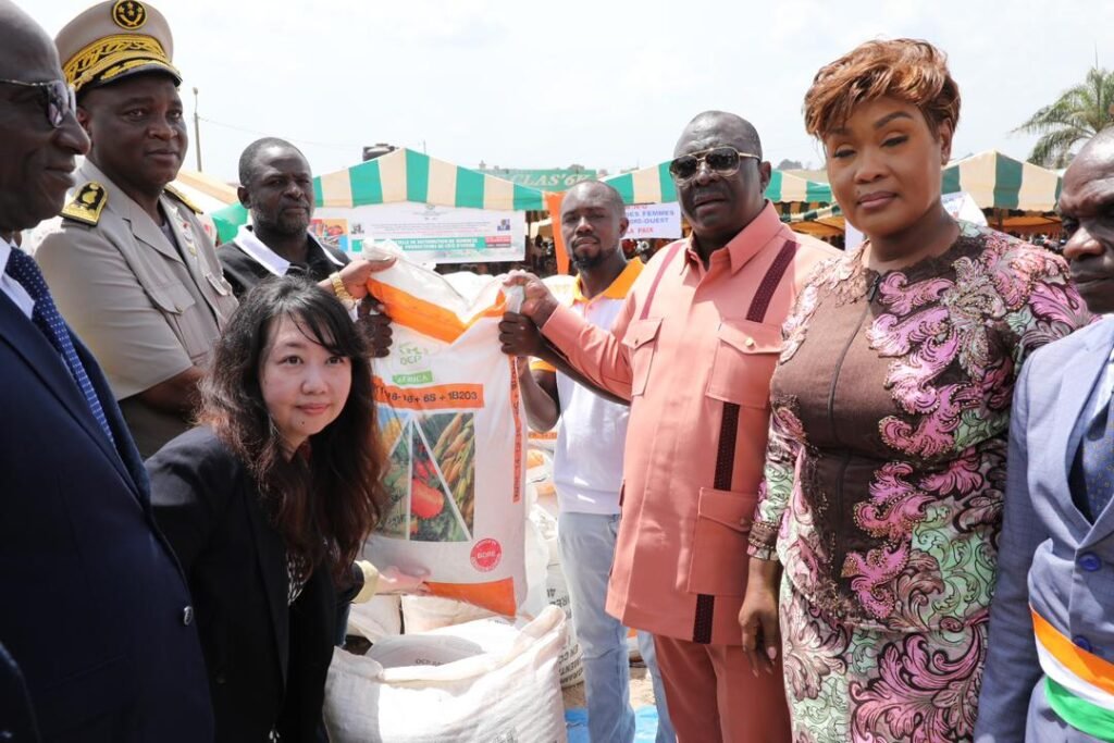 Perturbations de l'approvisionnement en intrants alimentaire : Adjoumani lance le Programme de Production d’Urgence (2PAU-CI) à Gagnoa 3 ADJOUM1ANI 3