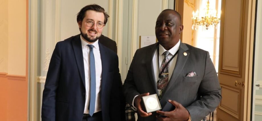 Salon International de l’Agriculture : Adjoumani reçu en audience à l’Assemblée Nationale Française et au siège du Mouvement des Entreprises de France (MEDEF) 1 PARIS 1