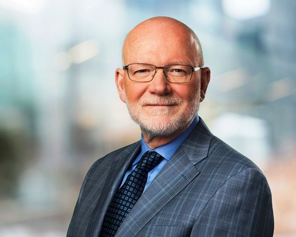Dr. Chris Elias President Global Development Bill Melinda Gates Foundation