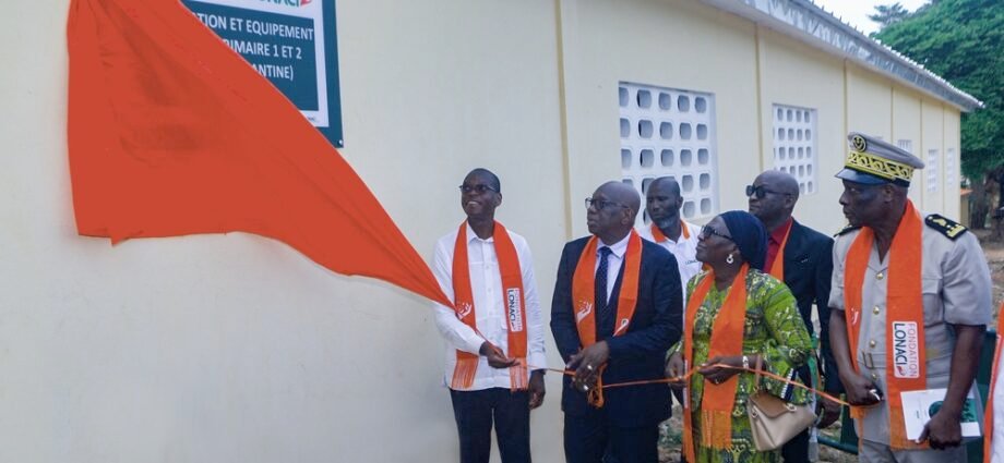 Sinfra : La FONDATION LONACI réhabilite un Groupe scolaire à plus de 100 millions F Cfa 1 FONDATION 4
