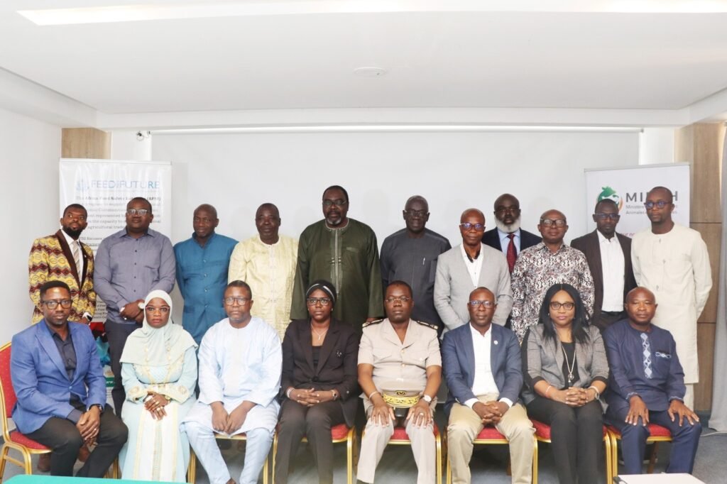 Evaluation des cadres réglementaires en matière de santé animale : Des experts de 5 pays ouest-africains partagent leurs expériences à Abidjan 4 PHOTO mirha
