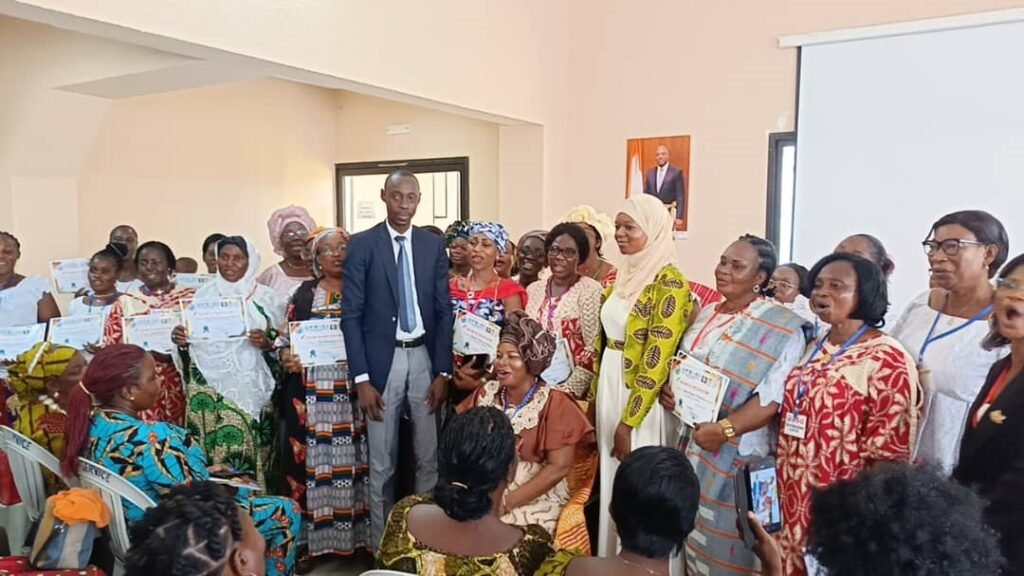 Entrepreneuriat féminin : Les femmes de Port-Bouët instruites sur les systèmes de financements 3 Port Bouert 2