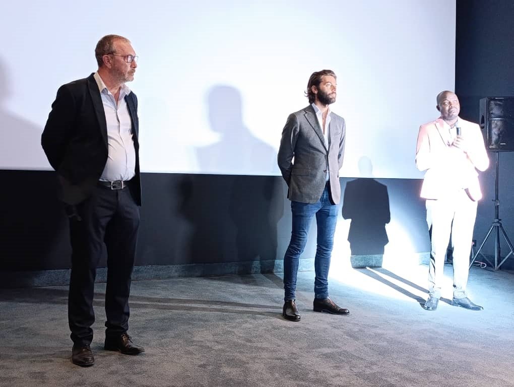 cine 2