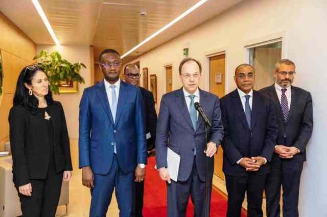 entretien du vice president de la republique m tiemoko meyliet kone avec un uomt0uaq6sa
