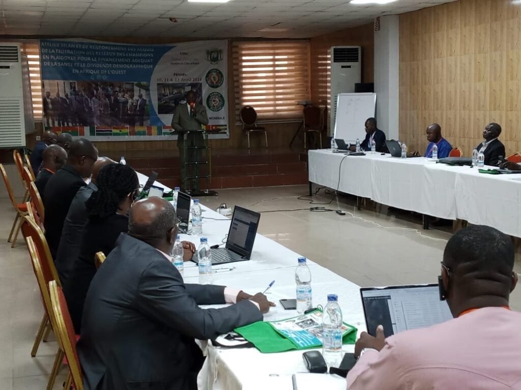 Financement de la santé et du développement démographique en Afrique : Chaque pays de la Cedeao invité à octroyer 15% de son budget national à la santé 4 photo atelier 2