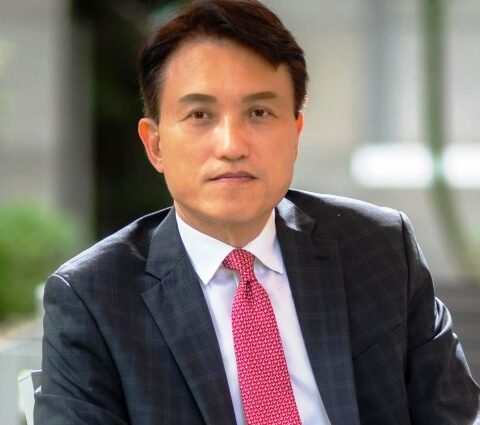 L'Alliance mondiale de l'énergie pour les personnes et la planète à un nouveau CEO 1 Woochong Um est un ancien de la banque Asiatique de Développement