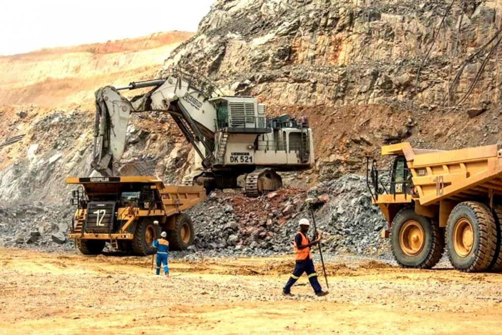 Découverte d’un gisement de Coltan à Issia : La SODEMI, une des premières sociétés à se lancer dans la production de ce minerai en Afrique 2 photo coltan