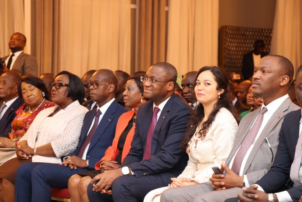Abidjan, capitale mondiale des libéraux 2024 : Épiphane ZORO BI BALLO exhorte la jeunesse à s’inspirer de modèles de réussite à travers tout le continent 3 photo gouv
