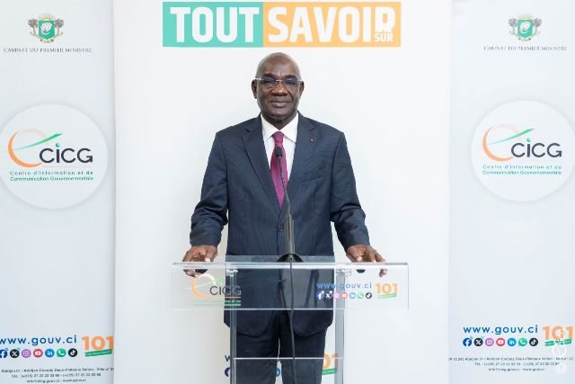 Dr Adama Coulibaly livre les chiffres du coton et de l'anacarde Ivoirien 6 Dr Adama Coulibaly a livré les progrès du coton et de l'anacarde ivoirien