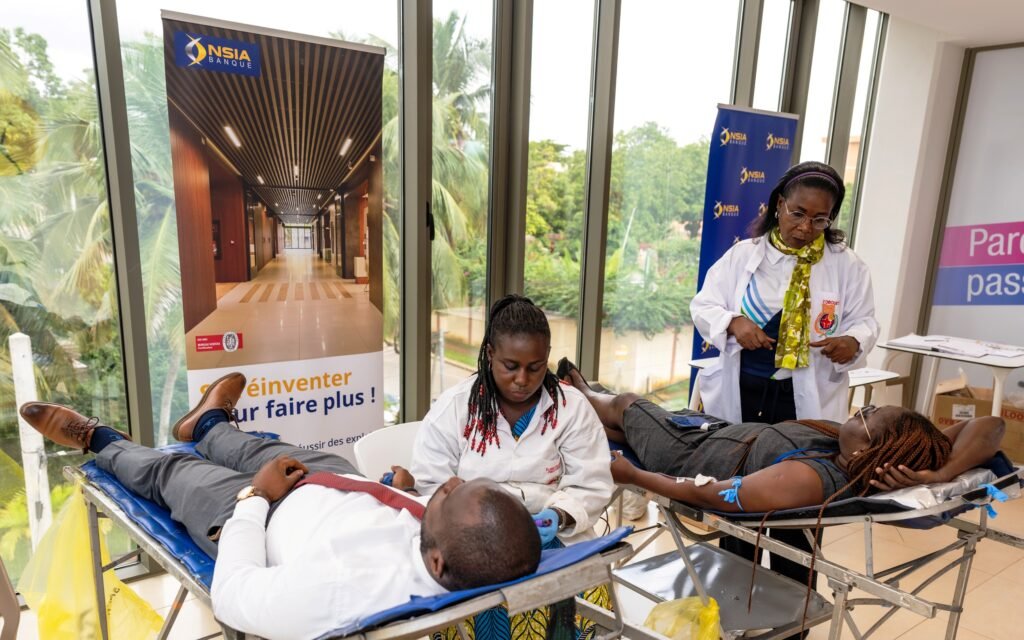 Photoreportage : NSIA Banque CI se mobilise pour le don de sang 3 DSC 5319
