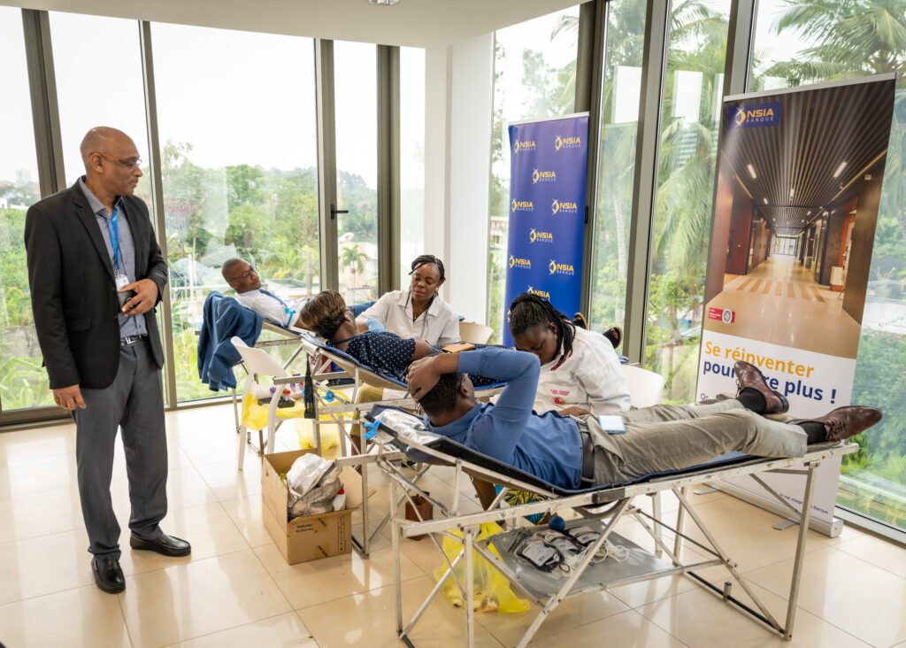 Photoreportage : NSIA Banque CI se mobilise pour le don de sang 9 DSC 5380