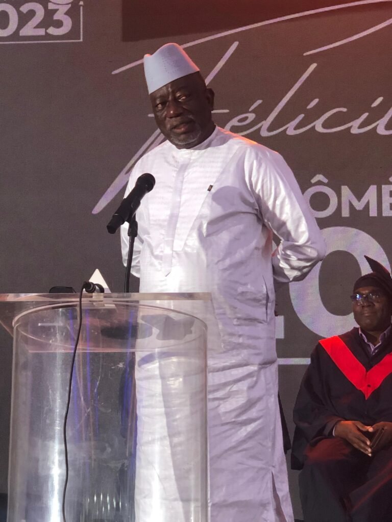 Photoreportages : HEC-Abidjan célèbre en fanfare 350 étudiants ayant validé la Licence et le Master 7 HEC 7
