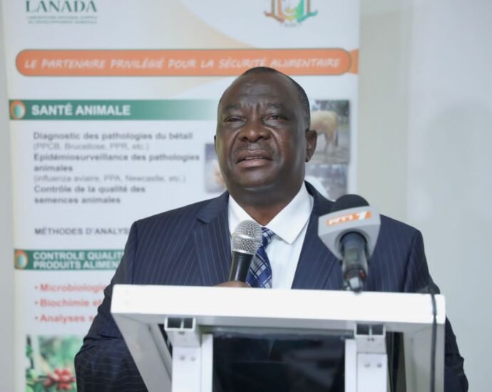 Qualité sanitaire aux produits en Côte d’Ivoire : Des experts au labo pour des solutions durables 5 TOF SECURITE ADJOUM