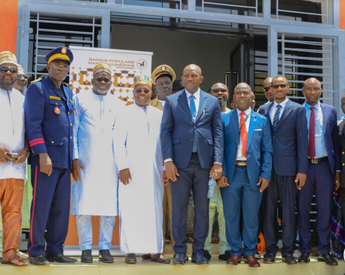 GUINÉE : LA BANQUE POPULAIRE MAROCO GUINÉENNE INAUGURE SA NOUVELLE AGENCE À KANKAN 2 Photo officielle CP KANKAN