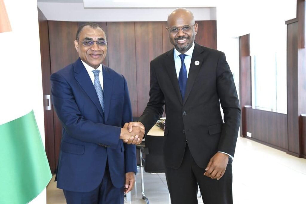 Adama Coulibaly nouveau membre du Conseil consultatif de Shelter Afrique 3 WhatsApp Image 2024 07 04 at 23.34.55 2