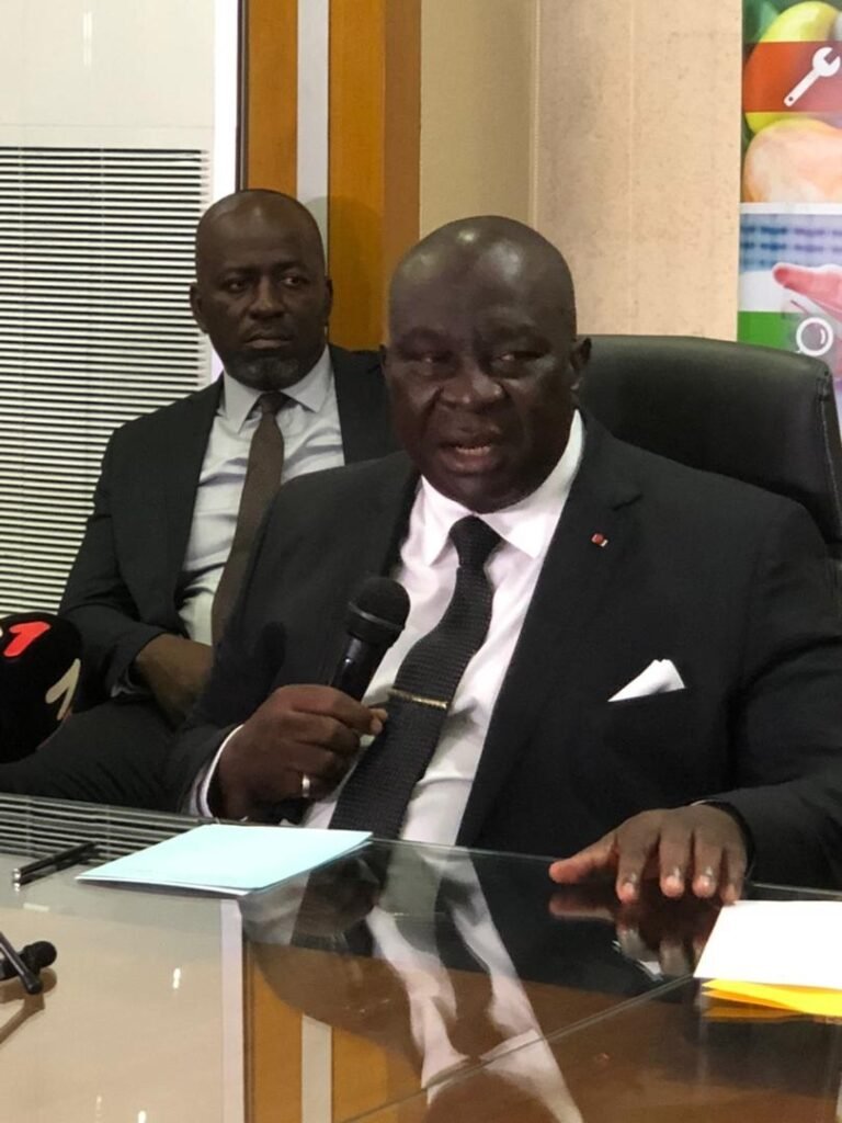 Campagne 2023-2024 : Le prix du kilogramme du coton fixé à 310 F Cfa 3 photo coton 4