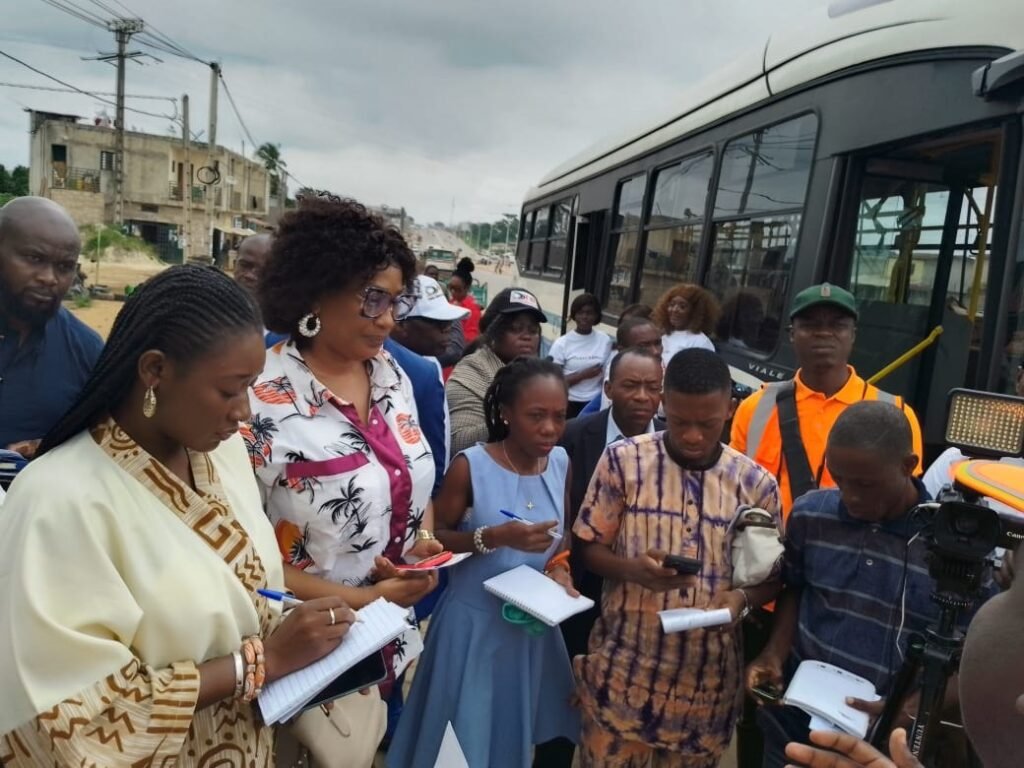 Les RAMes 2024 : Mise en lumière des travaux de dédoublement de la route Abidjan-Dabou 3 photo visite 2