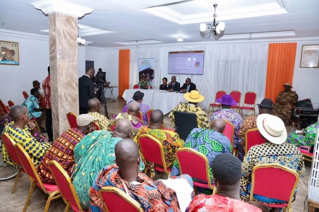 Attestation de droit d’usage coutumier : Le Directeur du domaine urbain invite la communauté villageoise de Bidjan-Té à se l’approprier 7 village 3