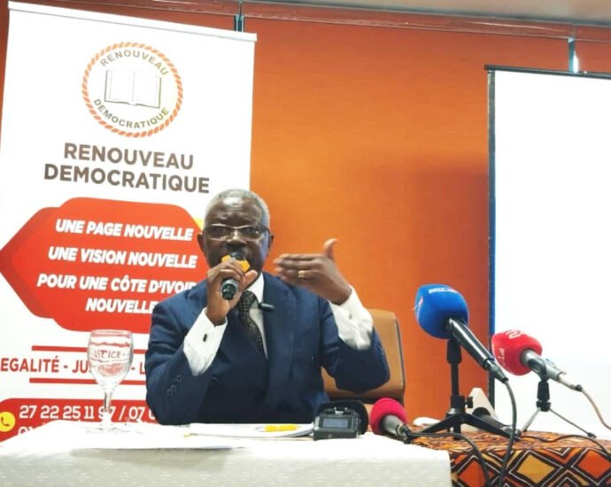 Acquisition de la nationalité : L’économiste Lamoussa Djinko révèle l’origine et donne des solutions adéquates 3 economiste 2