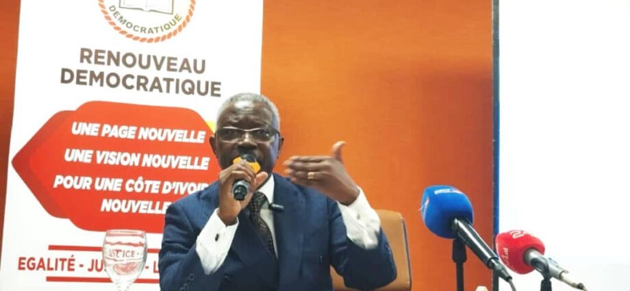 Acquisition de la nationalité : L’économiste Lamoussa Djinko révèle l’origine et donne des solutions adéquates 1 economiste 2