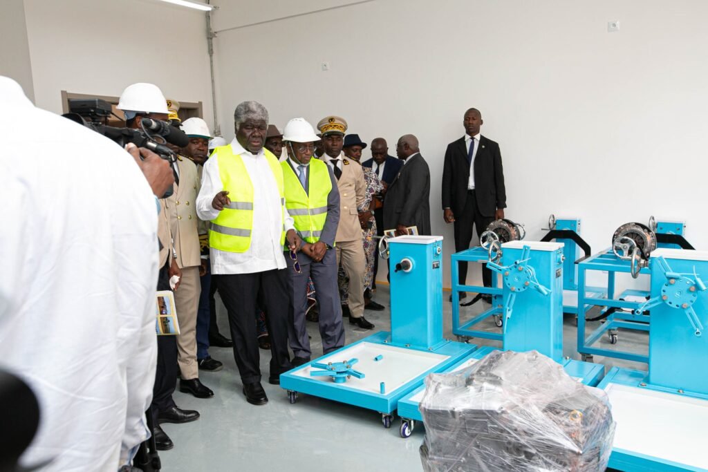 Lycée professionnel d’Ebimpé : Les travaux réalisés à 93,70 % selon Robert Beugré Mambé 7 visite 6