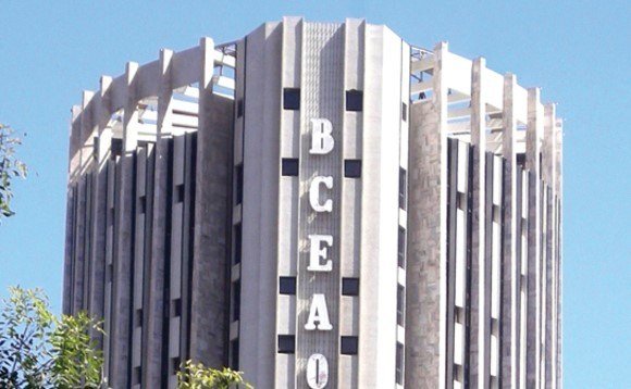 La BCEAO maintient son taux directeur à 3,50%, et le taux d’intérêt à 5,50% 1 TOF BCEAO