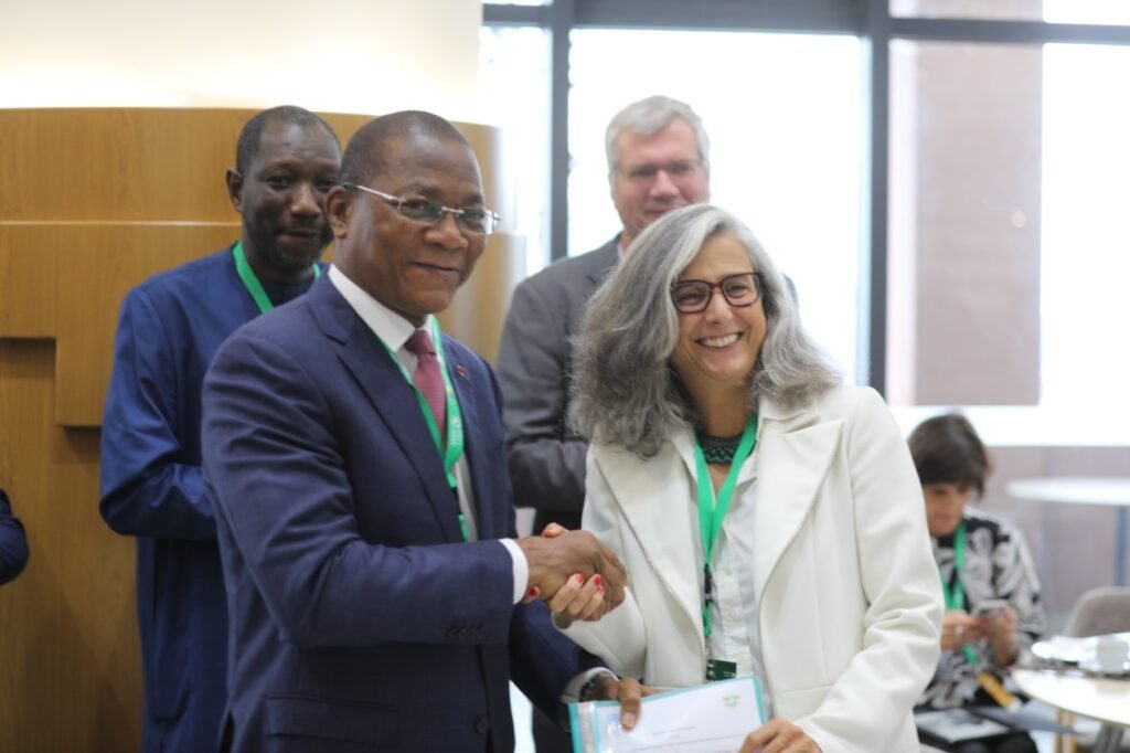 Mobilisation de financements et mise en œuvre de projets d’urbanisation : Bruno Koné signe un protocole d’entente avec la directrice exécutive de Onu-Habitat 3 photo Bruno 3 1