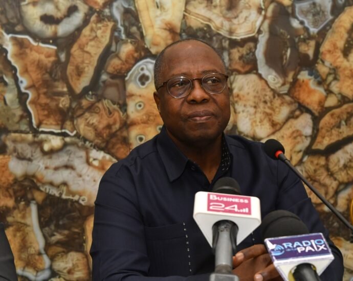 Campagne de commercialisation 2024-2025 : Le DG du Conseil café-cacao définit les mécanismes de fixation des prix 7 photo Dg 1