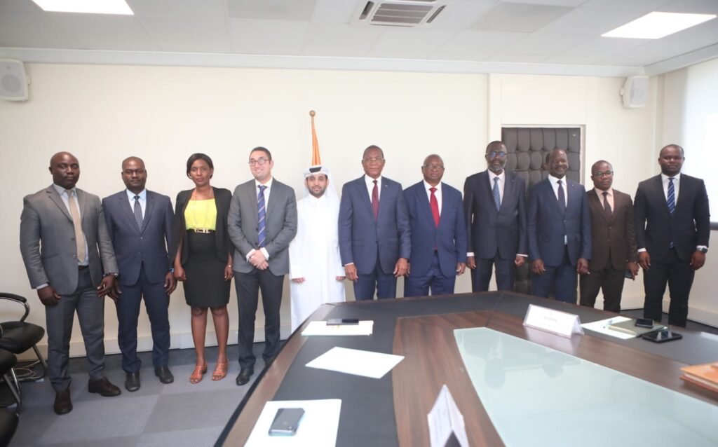 Programme présidentiel de construction de logements sociaux : Le ministre Bruno Koné signe un mémorandum d'entente avec une délégation de l’entreprise qatarie SAKAN 8 photo ministre 4