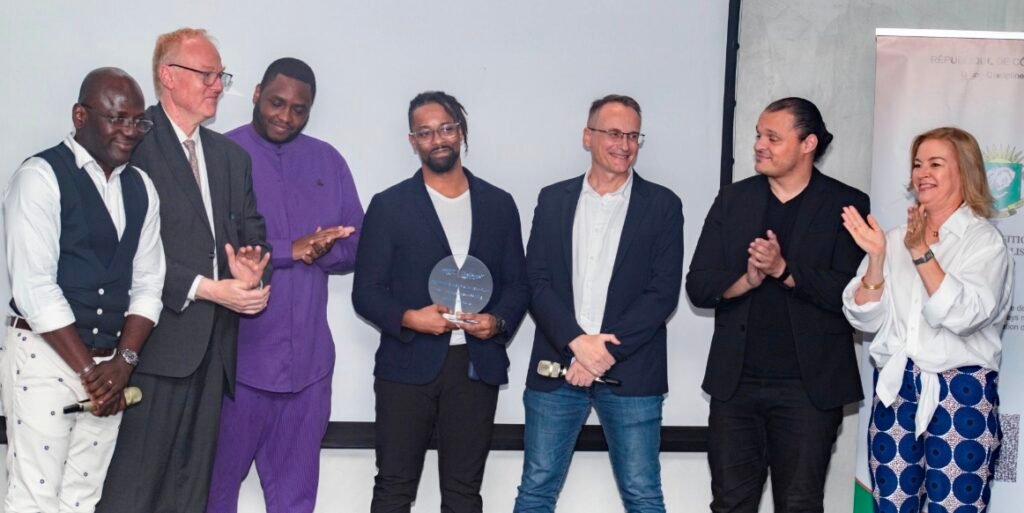 Photoreportage : Le jury de la 3ème Demo Day de Challenge+ Afrique prime 02 projets innovants 7 CIMG 4095
