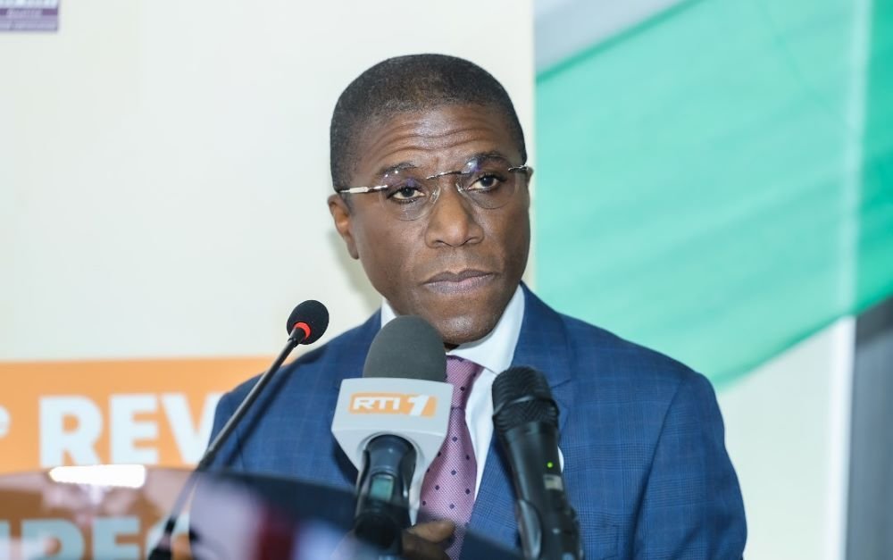 Gestion de la Trésorerie de l'Etat : L’assurance du Trésor Public au ministre des Finances et du Budget 2 TRESOR 3