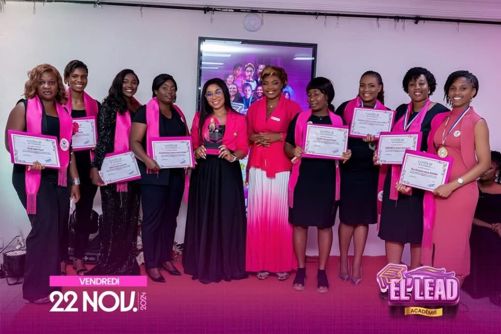 Inspiration et ambition : Retour sur la cérémonie de remise des diplômes SAPHIR" 3 photo diplome 3