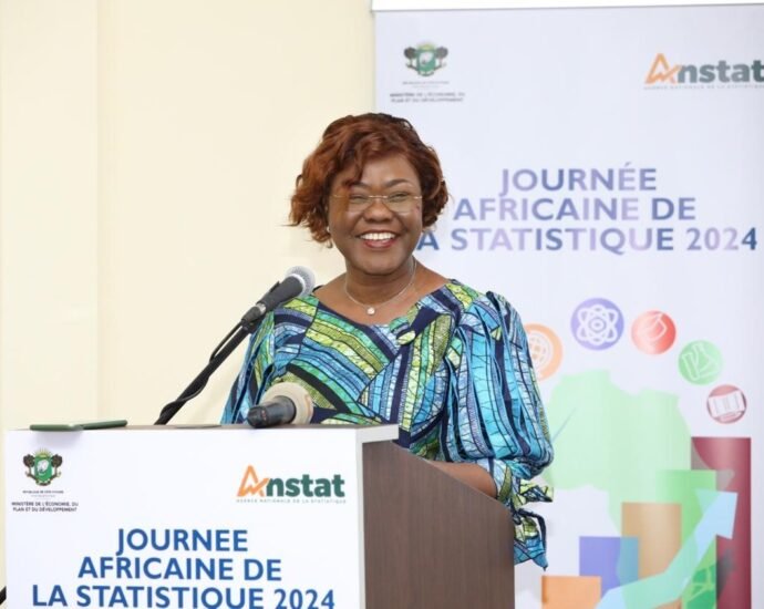 Journée Africaine de la Statistique : Nialé Kaba donne le coup d’envoi des festivités à l’ANSAT 9 photo ouverture