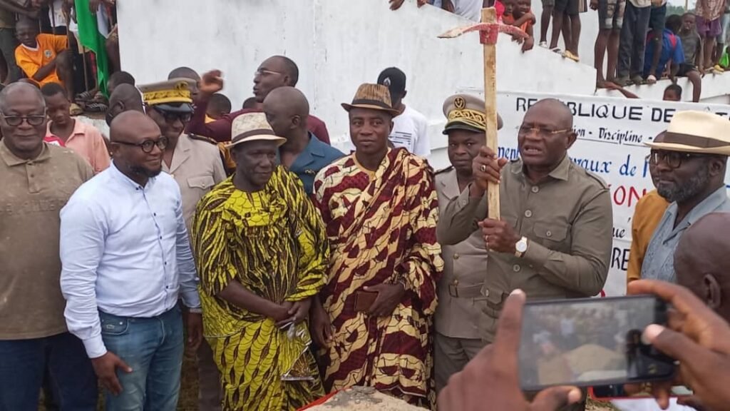 Infrastructures sportives régionales : Le ministre Adjé Silas METCH lance les travaux de réhabilitation du stade Henri Konan Bédié de Grand-Lahou 3 photo sport 4
