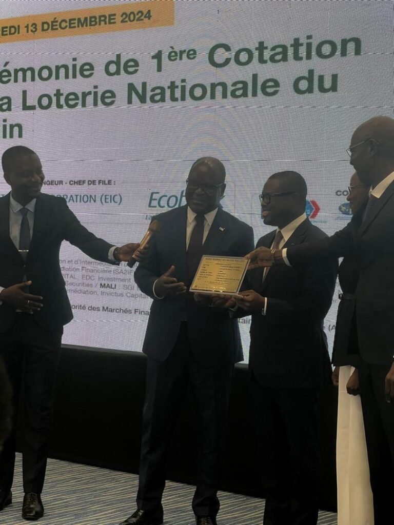 La BRVM bat un nouveau record personnel 15 BRVM D17 WhatsApp Image 2024 12 13 at 18.33.03