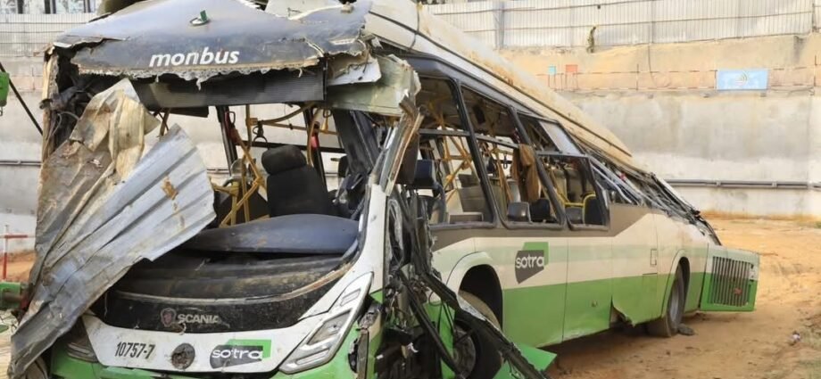 Transport terrestre : Ce qui a causé le tragique accident du bus de la Sotra au Plateau 1 photo accident de bus