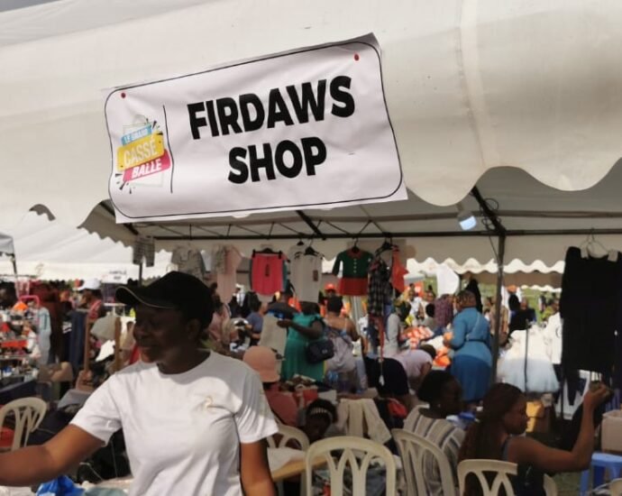 Foire de friperie et de déstockage d’Abidjan : Une plongée dans l'ambiance du Grand Cassé Balle 5 photo friperie 1