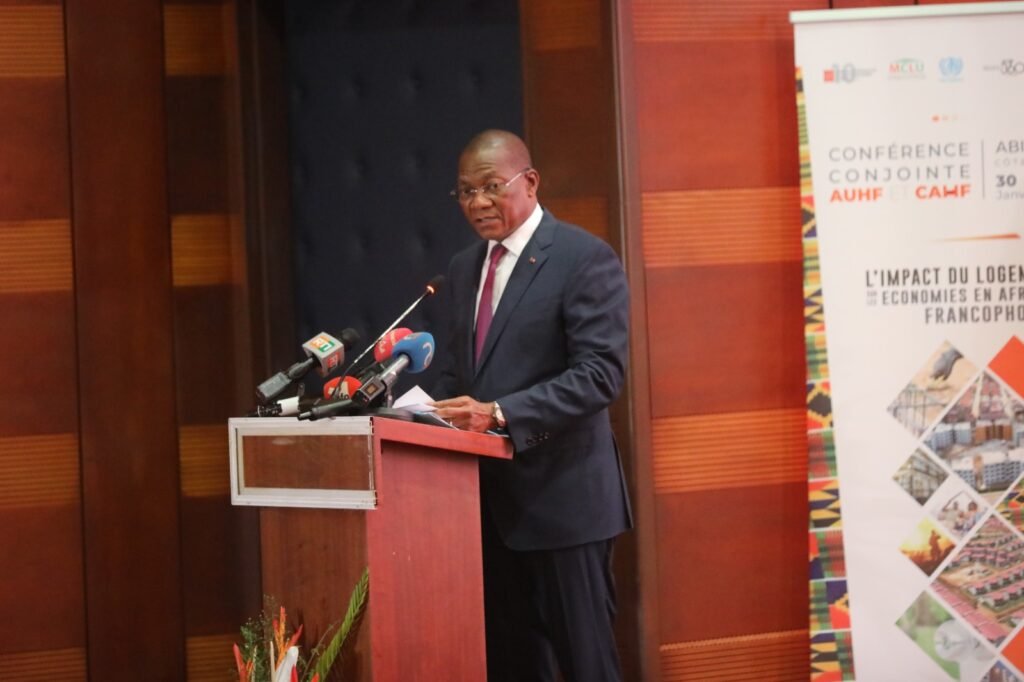 Les Défis et opportunités du logement abordable en Afrique Francophone : L’appel à l’action du Premier ministre Robert Beugré Mambé 2 BRUNO 11