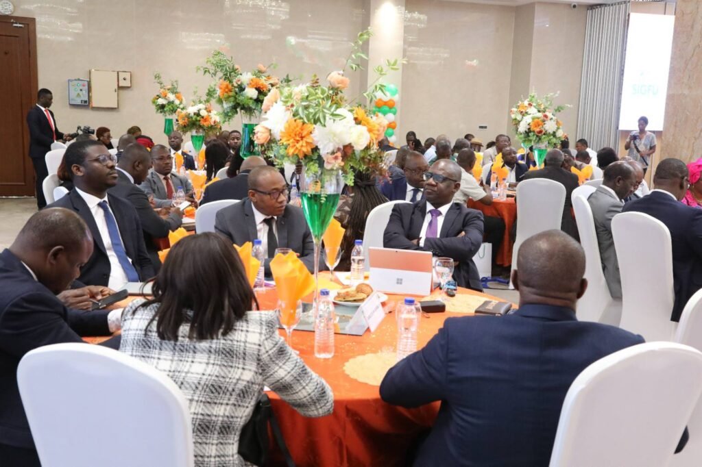 Foncier urbain en Côte d'Ivoire : Bruno Koné encourage l'acquisition de terrains approuvés 4 photo Bruno Kone 2
