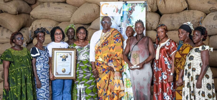 La Socaan, modèle d’excellence agricole, remporte le Grand Prix Nelson Mandela 1 photo cacao 3