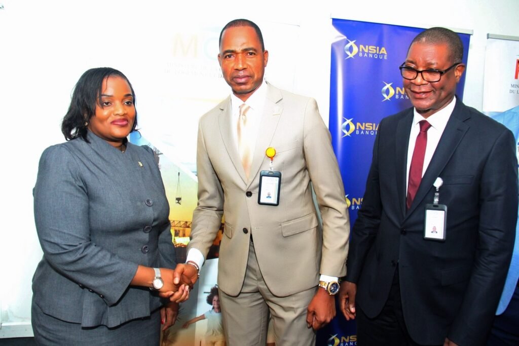 Lotissements : Yamoussa Coulibaly salue l’engagement du ministère en faveur du financement des aménageurs fonciers 2 photo foncier Nsia 1