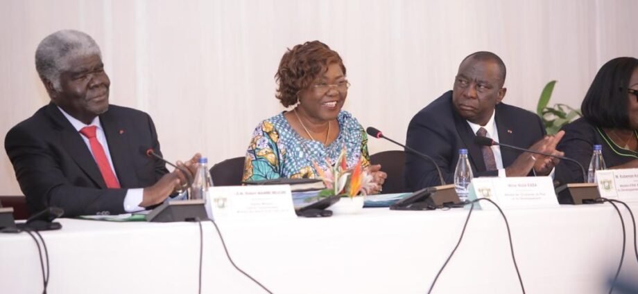 Séminaire gouvernemental sur le PND 2026-2030 : Une étape cruciale vers un développement durable pour la Côte d'Ivoire 1 plan 1