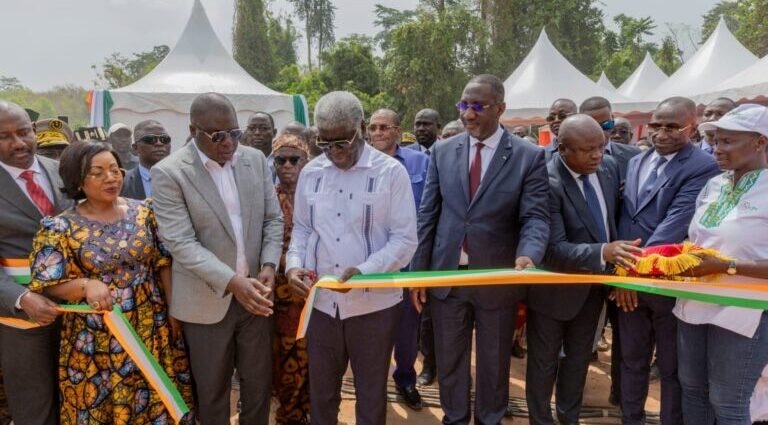 Lutte contre la vie chère : un marché de proximité du vivrier inauguré à Daboré 1 photo Ocpv 2
