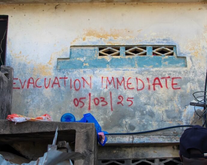 Sécurité urbaine : Démolition de bâtiments menaçants à Attécoubé et Songon 4 photo demolition 2