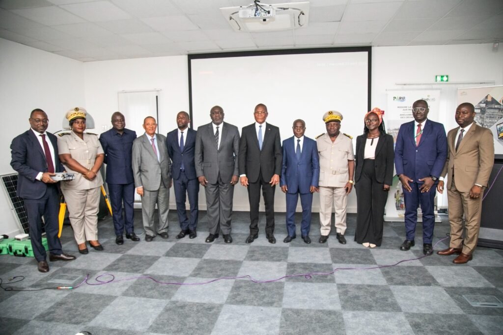 Renforcement des capacités foncières : Le SIGFU reçoit des équipements de géopositionnement de dernière génération 3 photo Nabagnne 2