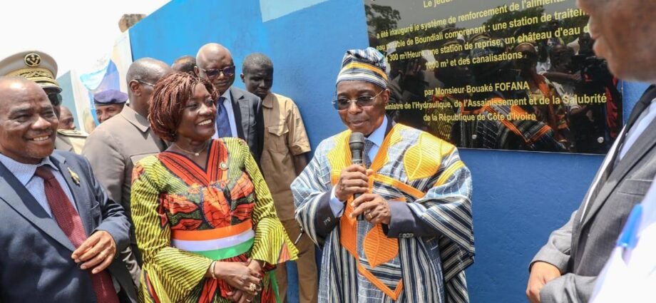 Inauguration d’une nouvelle station de traitement d'eau potable : Bouaké Fofana soulage les populations de de Boundiali 1 photo inauguration okay